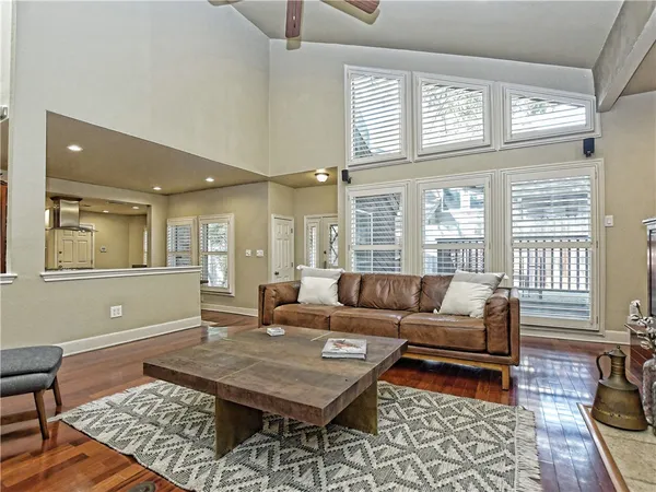 $3,595 | 8123 Forest Mesa Drive, Austin, TX 78759