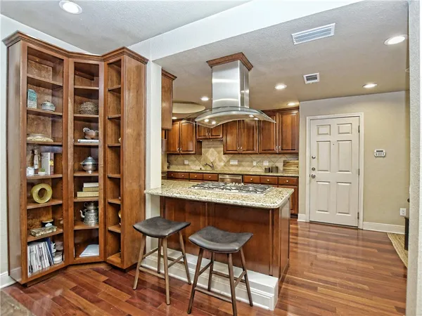 $3,595 | 8123 Forest Mesa Drive, Austin, TX 78759