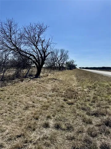 $99,900 | 2055 County Road 472, Rochelle, TX 76872