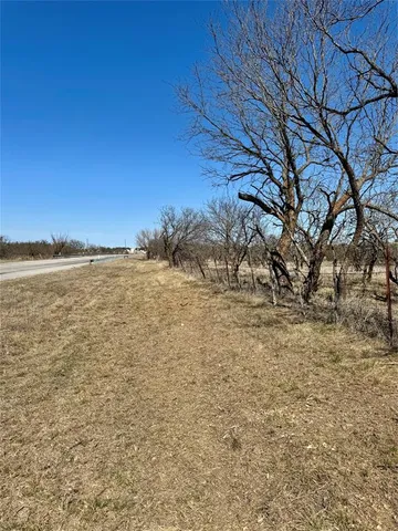 $99,900 | 2055 County Road 472, Rochelle, TX 76872