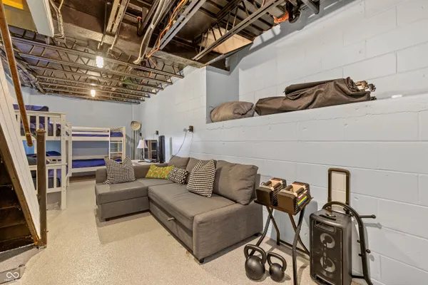 $1,200,000 | 6420 Oriole Drive, Nineveh, IN 46164