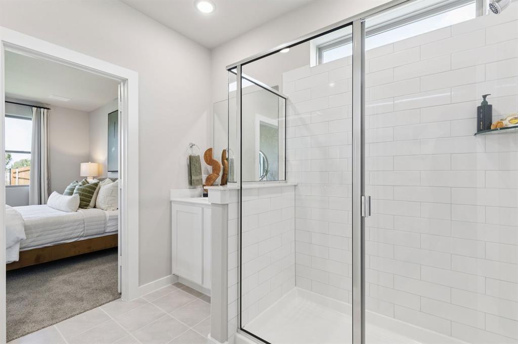 1855 Balfour Bend Forney, TX 75126 - Photo 16 of 28 Primary Bathroom in the Magnolia home plan by Trophy Signature Homes – REPRESENTATIVE PHOTO