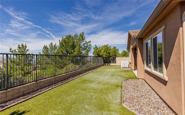 $960,000 | 19122 Graham Lane, Saugus, CA 91350