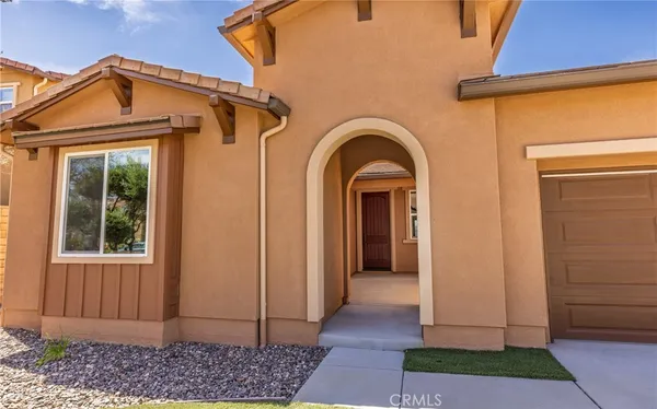 $960,000 | 19122 Graham Lane, Saugus, CA 91350