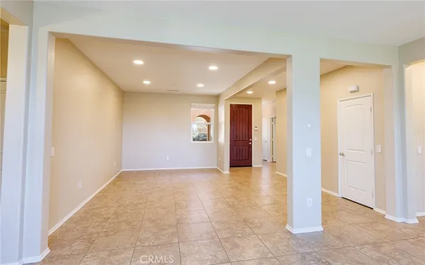 $960,000 | 19122 Graham Lane, Saugus, CA 91350