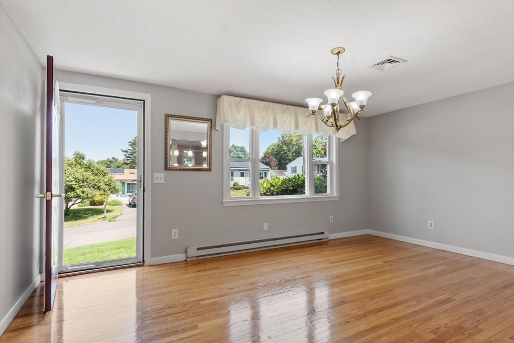 5 Aspen Road Springfield, MA 01128 - Photo 19 of 38