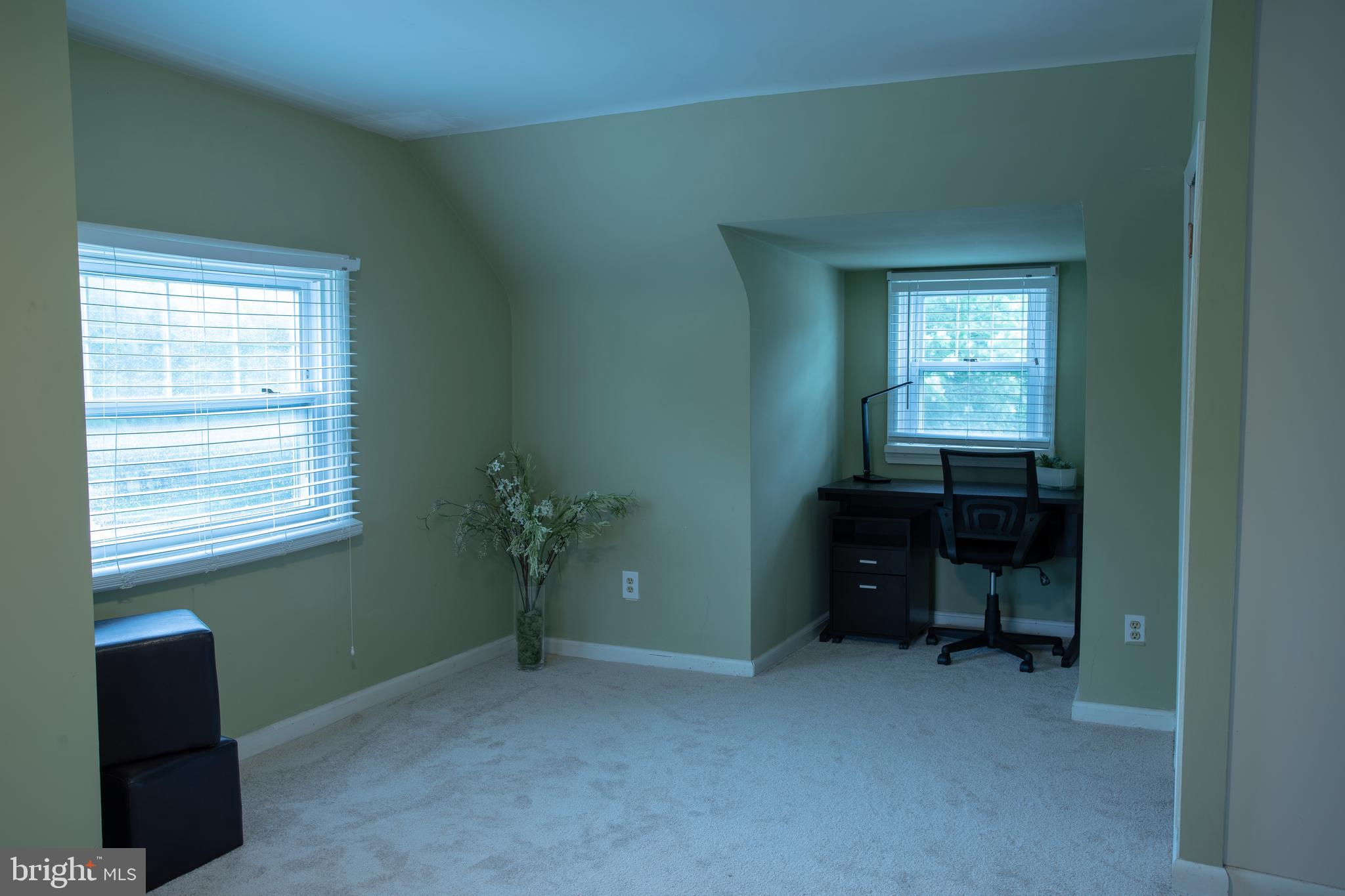 118 Roberts Road Brookhaven, PA 19015 - Photo 11 of 19 Gallery Image 11