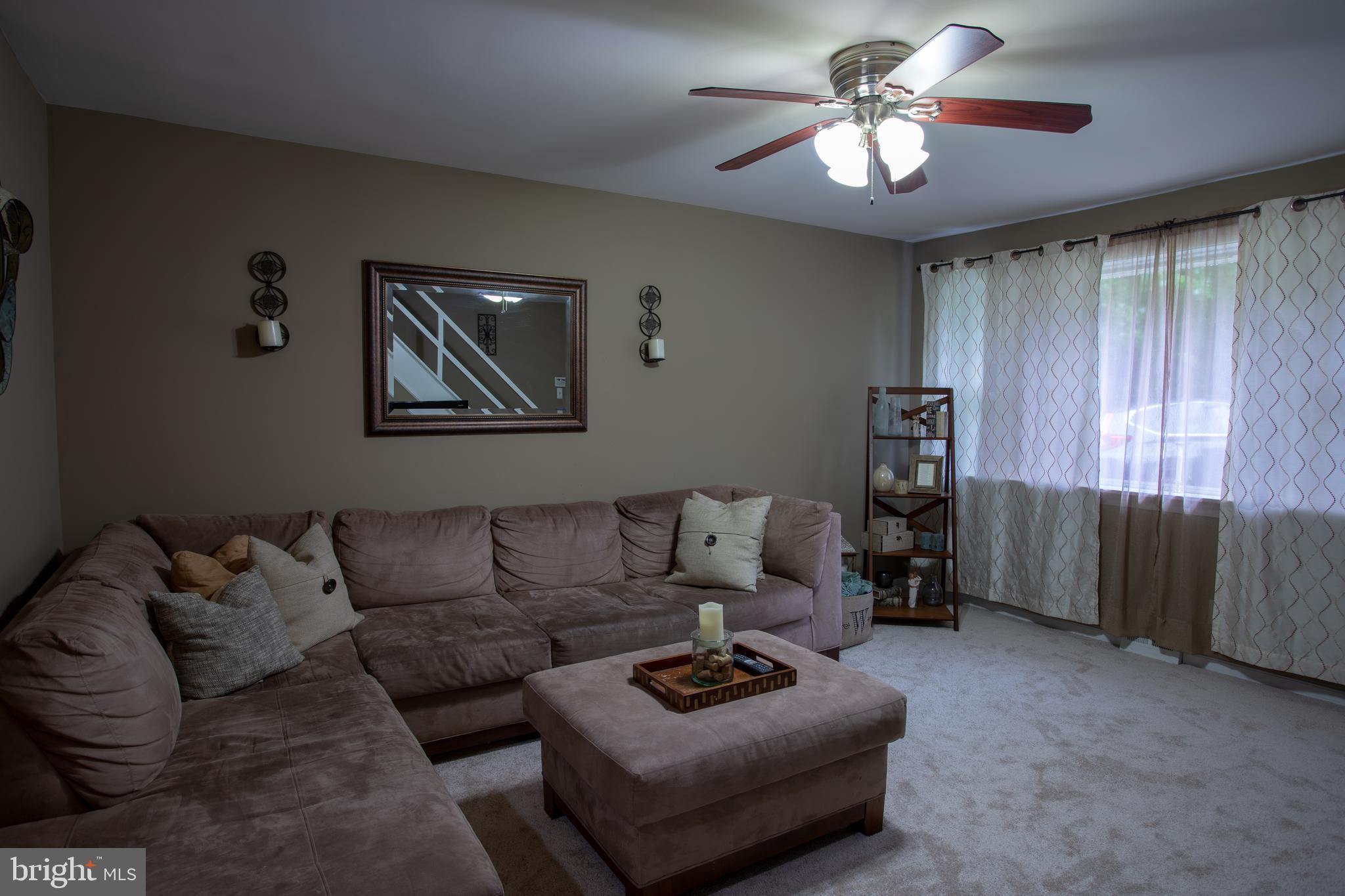 118 Roberts Road Brookhaven, PA 19015 - Photo 5 of 19 Gallery Image 5