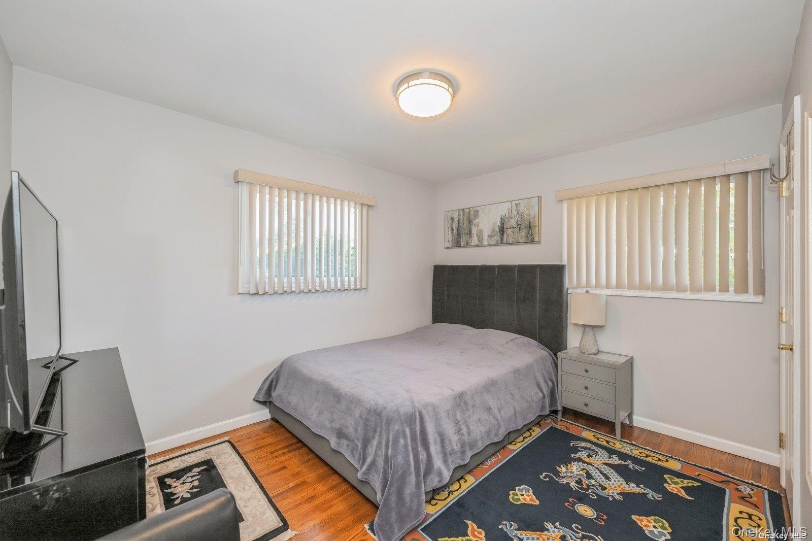 41 Eaton Road Syosset, NY 11791 - Photo 16 of 29