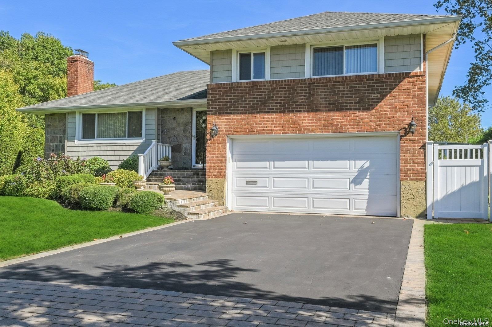 41 Eaton Road Syosset, NY 11791 - Photo 24 of 29