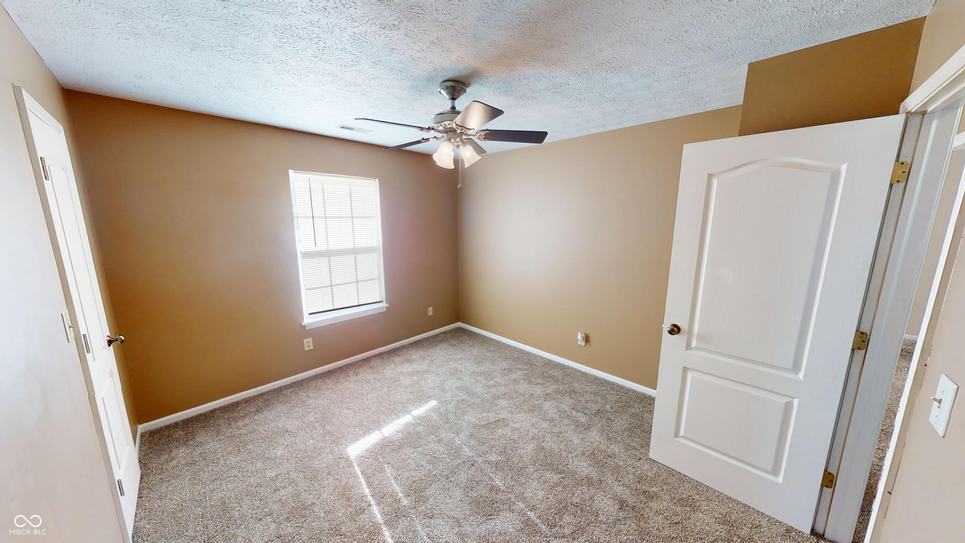 1096 Bumblebee Way Greenfield, IN 46140 - Photo 23 of 57