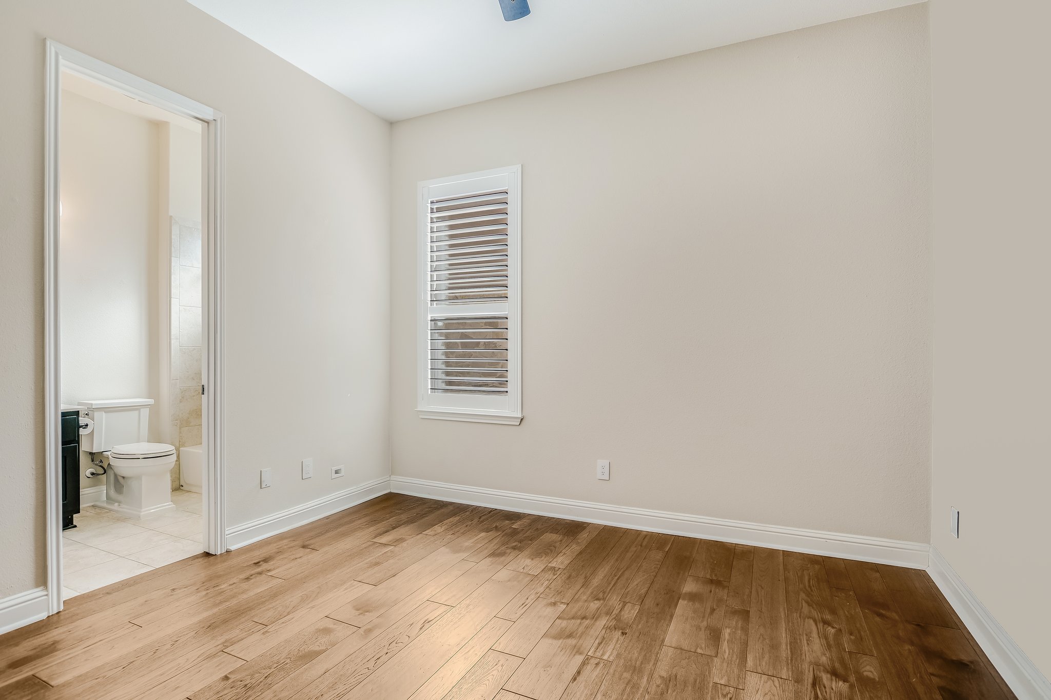 4213 Arrow Wood Road Cedar Park, TX 78613 - Photo 20 of 31 Downstairs Guest Bedroom