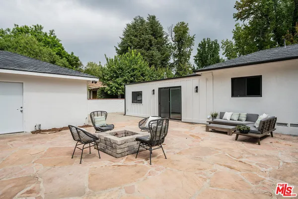 $1,299,000 | 6615 Orion Avenue, Van Nuys, CA 91406