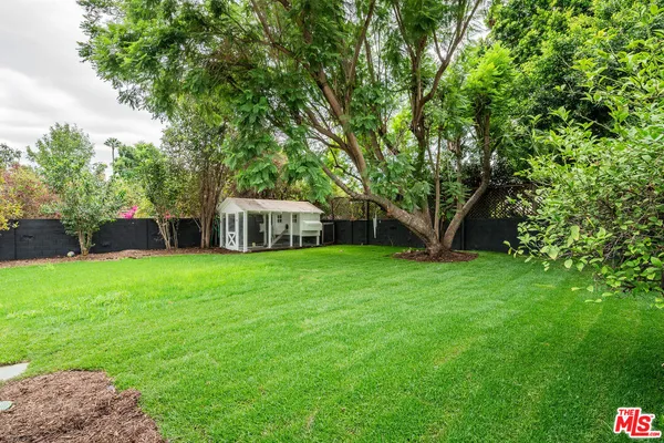 $1,299,000 | 6615 Orion Avenue, Van Nuys, CA 91406