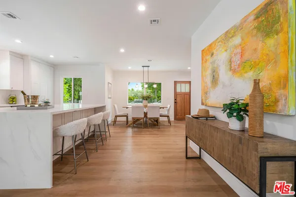 $1,299,000 | 6615 Orion Avenue, Van Nuys, CA 91406
