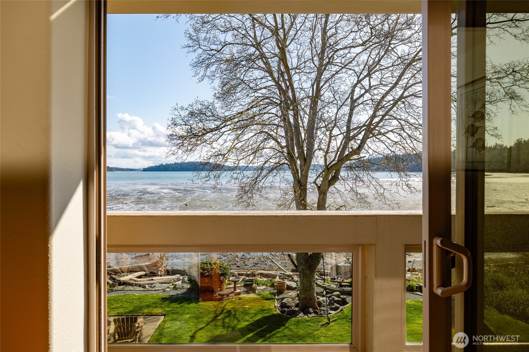 13207 Satterlee Road Anacortes, WA 98221 - Photo 38 of 40 a view of sky from window