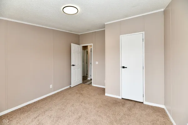 $260,000 | 1906 West 1000 North, Knightstown, IN 46148
