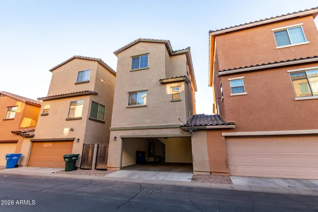 $1,950 | 2031 North 77th Lane, Phoenix, AZ 85035