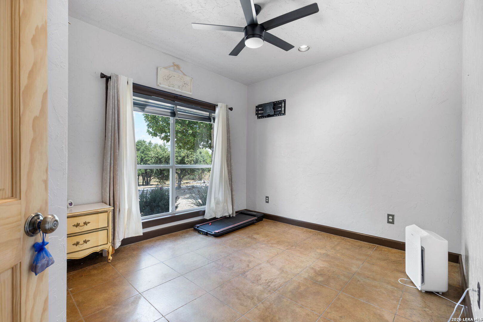 145 Rough Creek Road Mountain Home, TX 78058 - Photo 12 of 25 Gallery Image 12