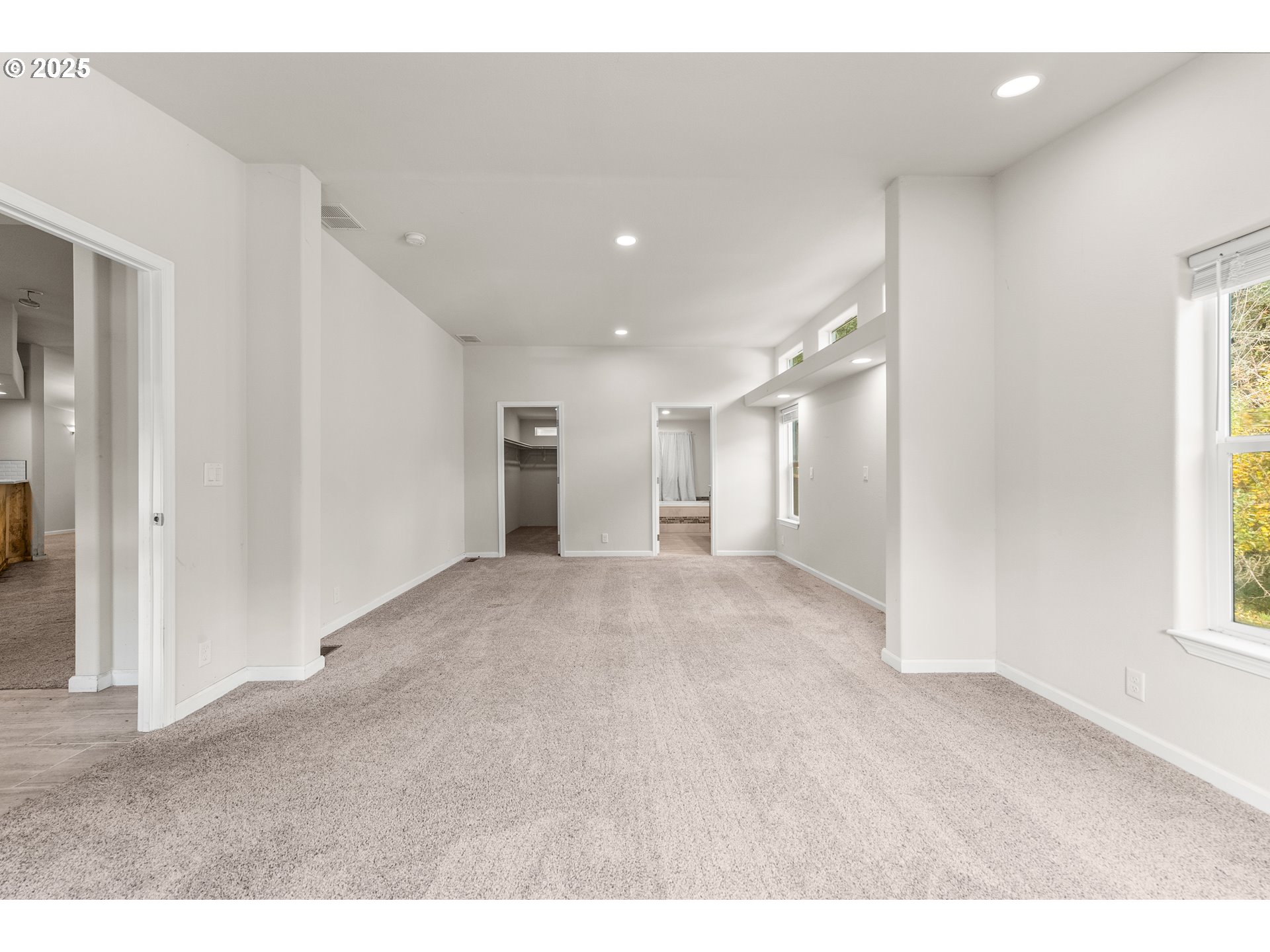 712 Sibold Canyon Road Tenmile, OR 97481 - Photo 14 of 48