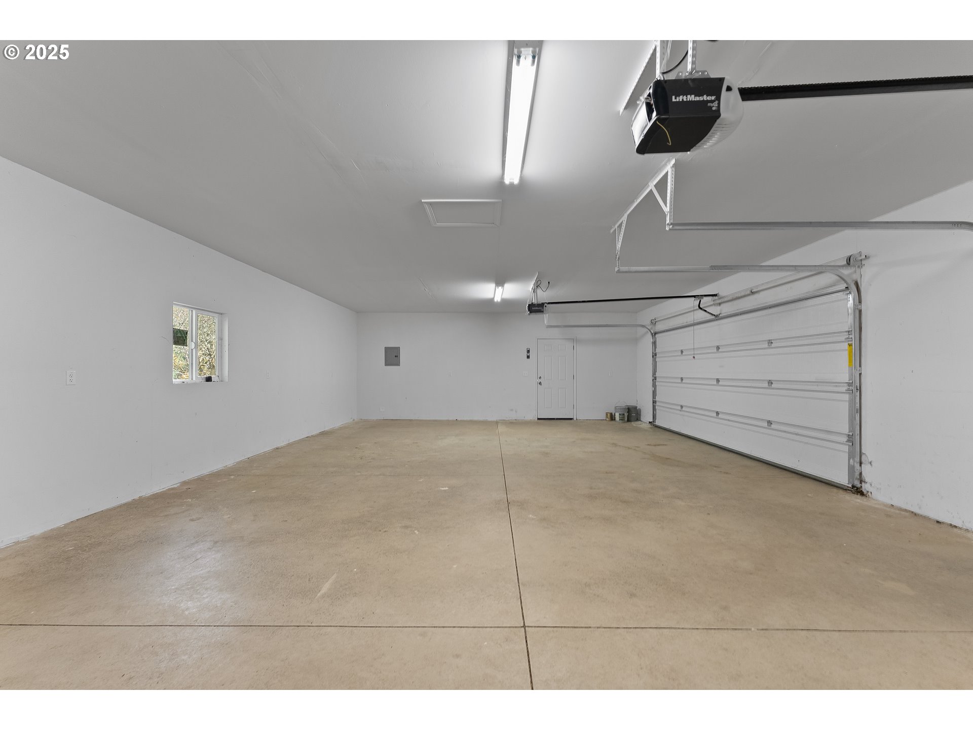 712 Sibold Canyon Road Tenmile, OR 97481 - Photo 40 of 48