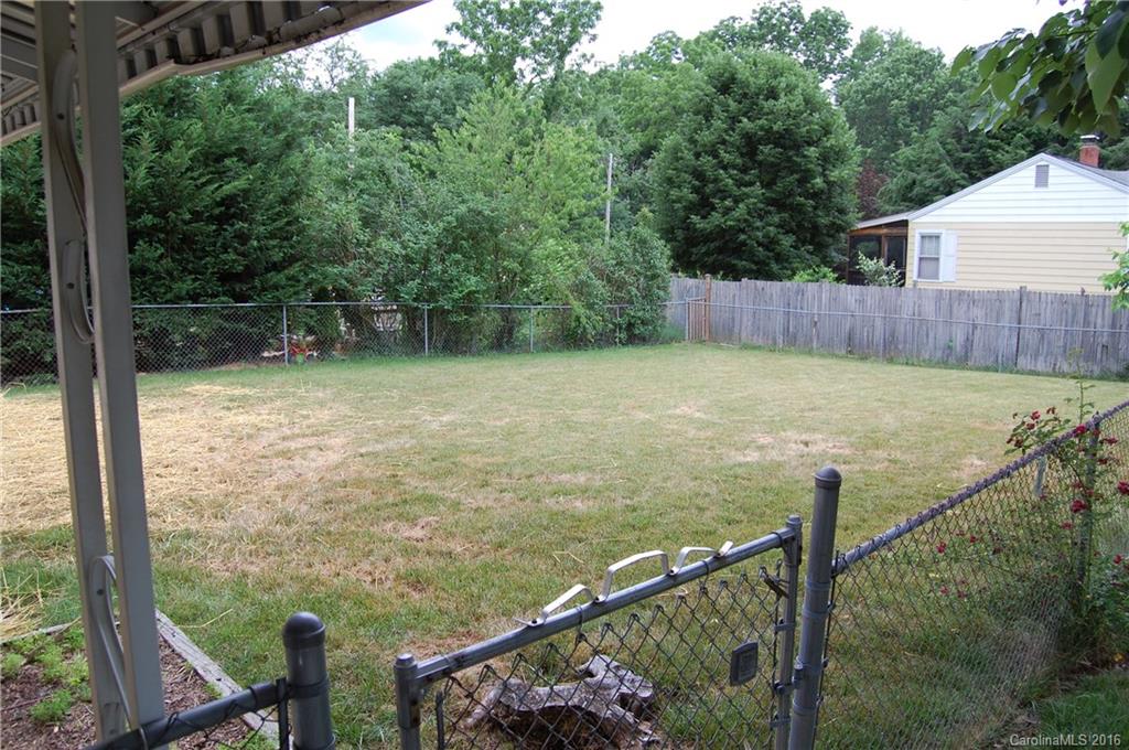 189 Brevard Road Asheville, NC 28806 - Photo 15 of 23 Gallery Image 15