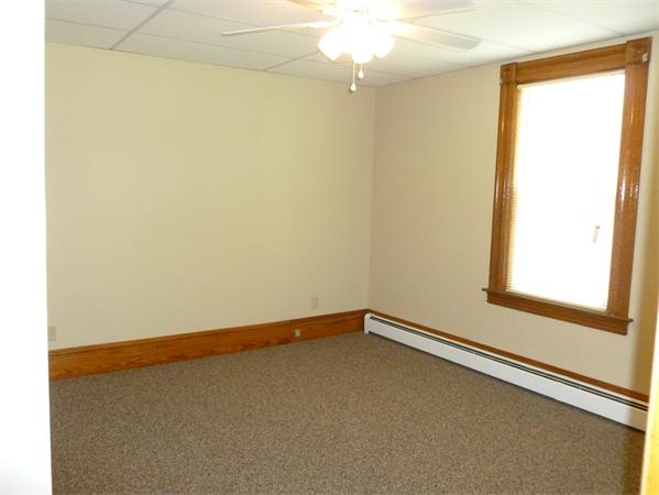 356 New Ludlow Road Chicopee, MA 01020 - Photo 11 of 28 Gallery Image 11