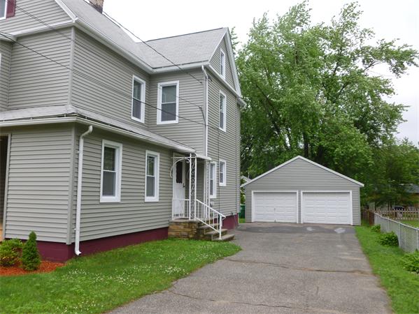 356 New Ludlow Road Chicopee, MA 01020 - Photo 3 of 28 Gallery Image 3