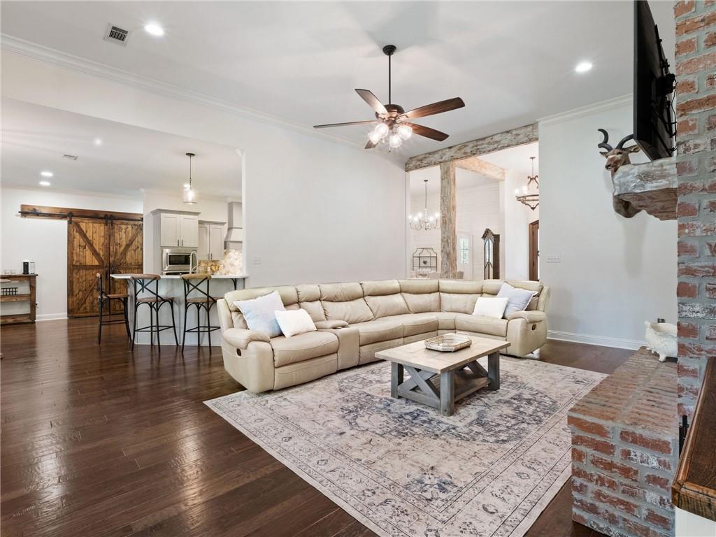 388 Booner Miller Road Deville, LA 71328 - Photo 7 of 34