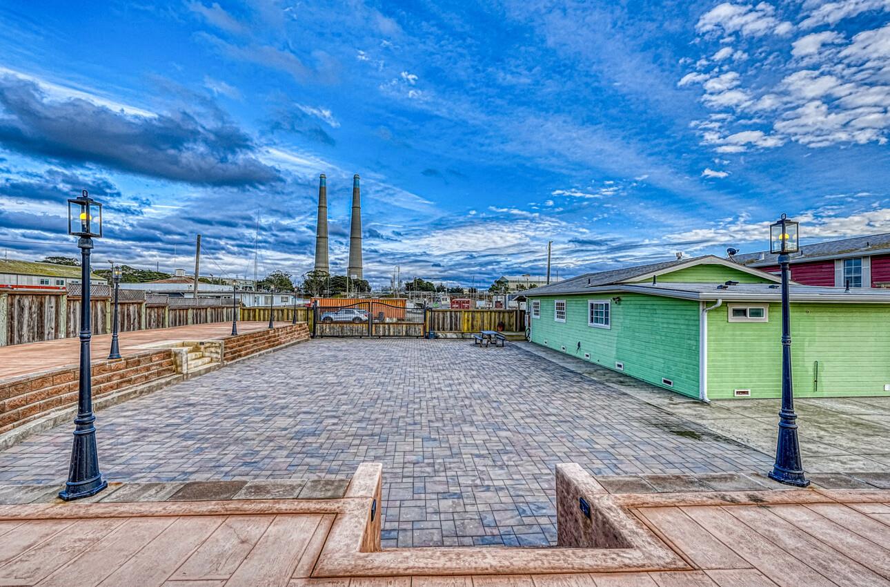 7550 Sandholdt Road Moss Landing, CA 95039 - Photo 36 of 85