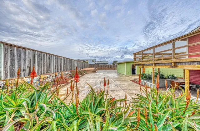 $2,695,000 | 7550 Sandholdt Road, Moss Landing, CA 95039