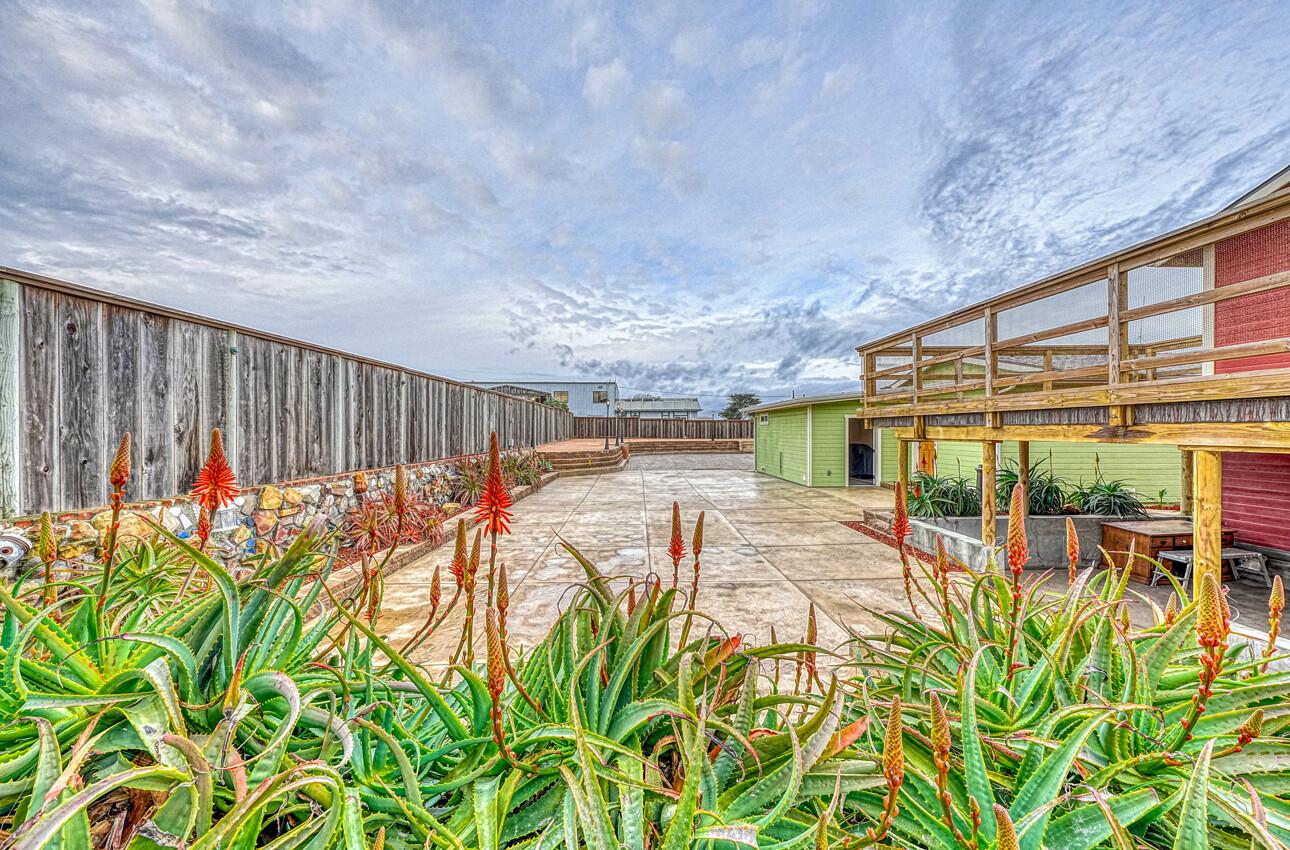 7550 Sandholdt Road Moss Landing, CA 95039 - Photo 61 of 85 a view of outdoor space with wooden fence
