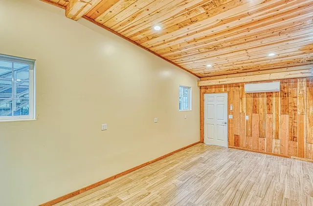 $2,695,000 | 7550 Sandholdt Road, Moss Landing, CA 95039