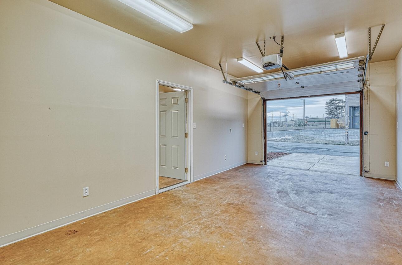 7550 Sandholdt Road Moss Landing, CA 95039 - Photo 72 of 85