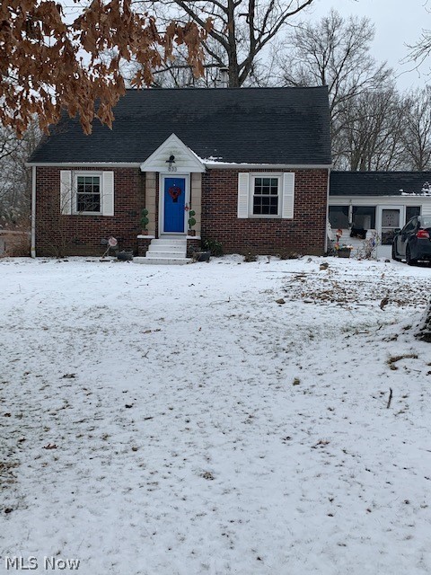 833 Bears Den Road Youngstown, OH 44511 - Photo 2 of 30 Gallery Image 2
