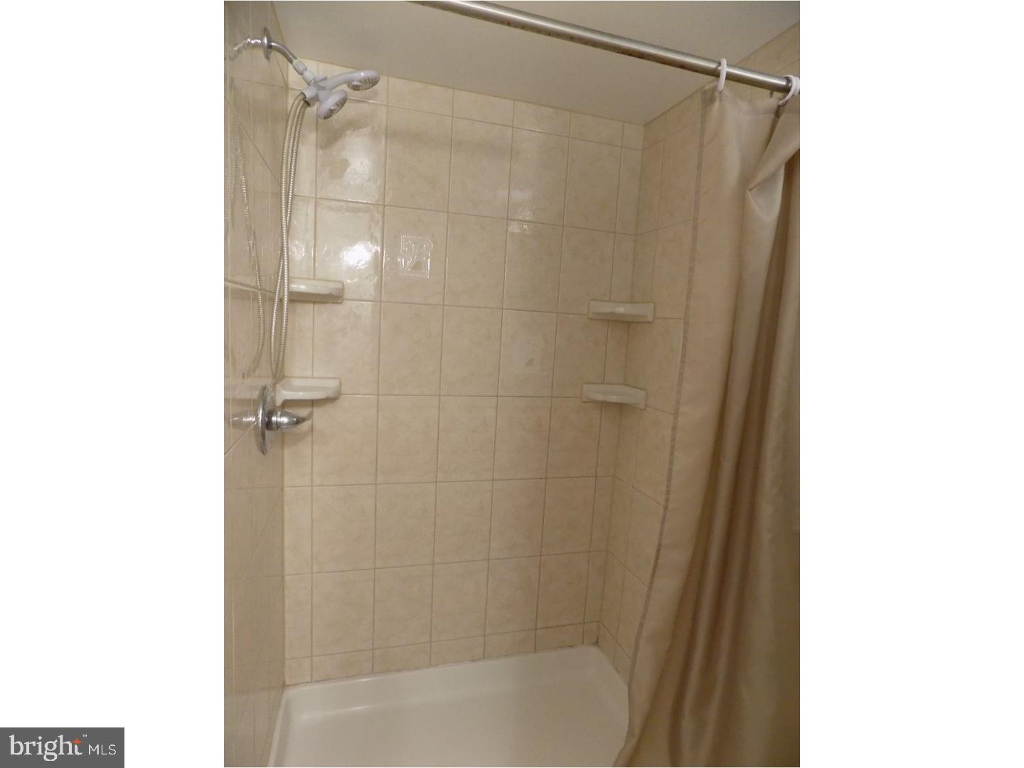 3042 Willits Road Philadelphia, PA 19136 - Photo 17 of 23 Gallery Image 17