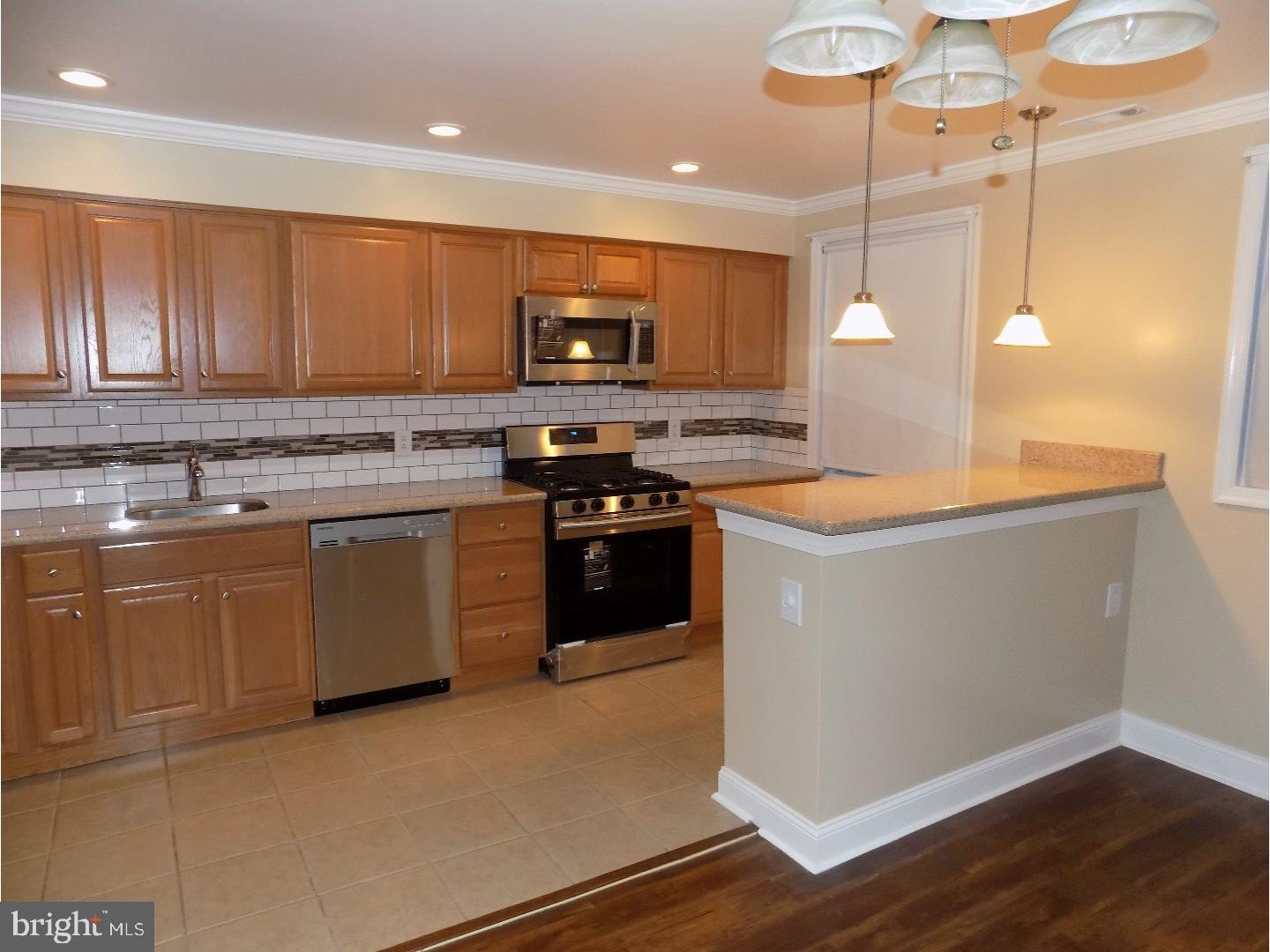 3042 Willits Road Philadelphia, PA 19136 - Photo 5 of 23 Gallery Image 5