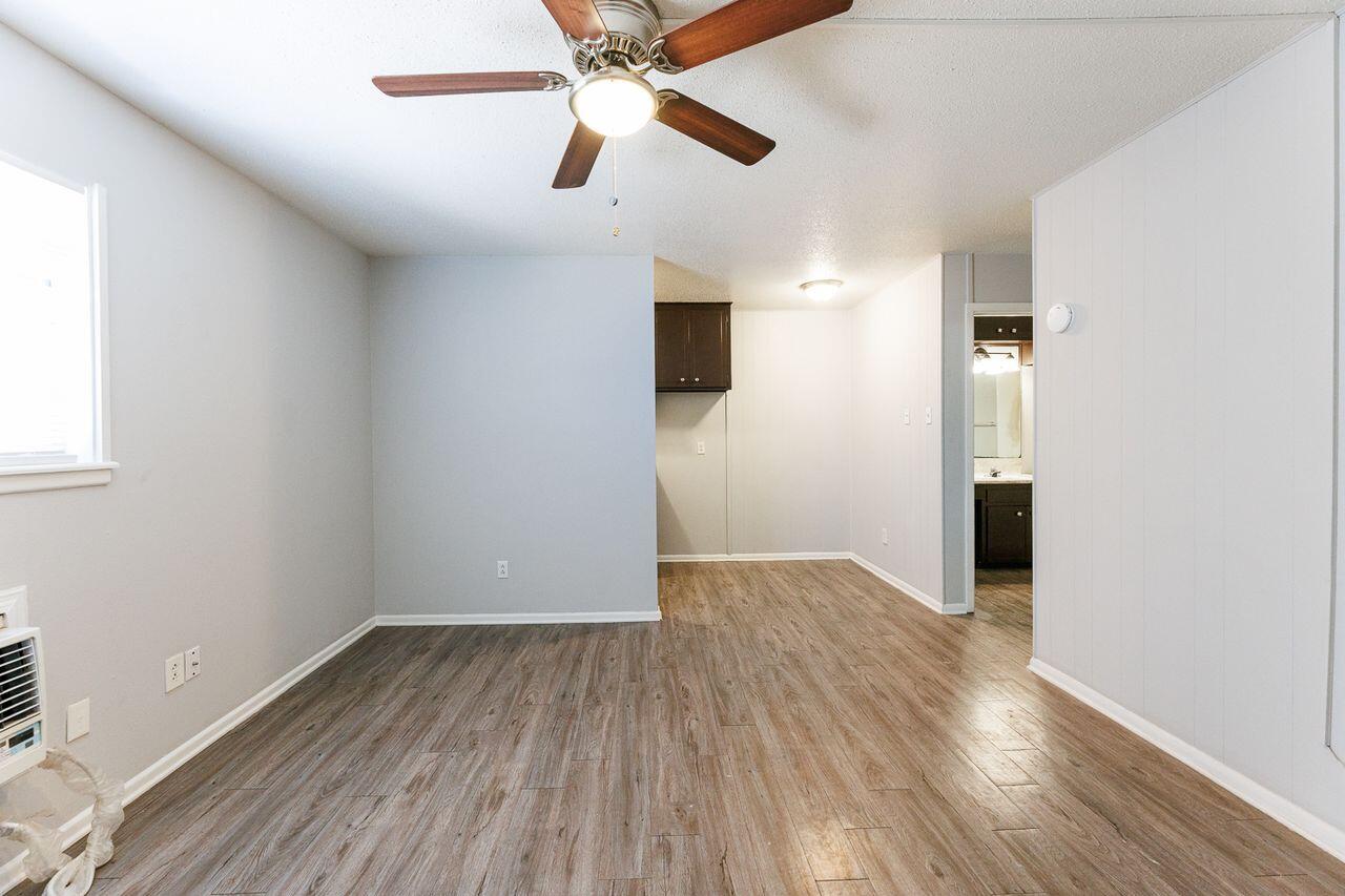 3201 35th Street, Unit 10 Lubbock, TX 79413 - Photo 7 of 19 Apt 10-3