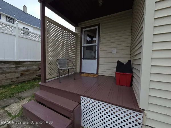 $1,300 | 1706 East Gibson Street, Scranton, PA 18510