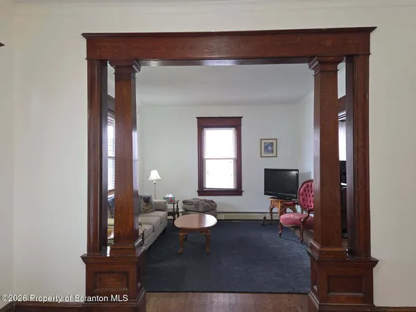$1,300 | 1706 East Gibson Street, Scranton, PA 18510
