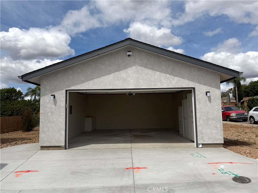 8657 Rumson Drive Santee, CA 92071 - Photo 46 of 65 a view of parking area