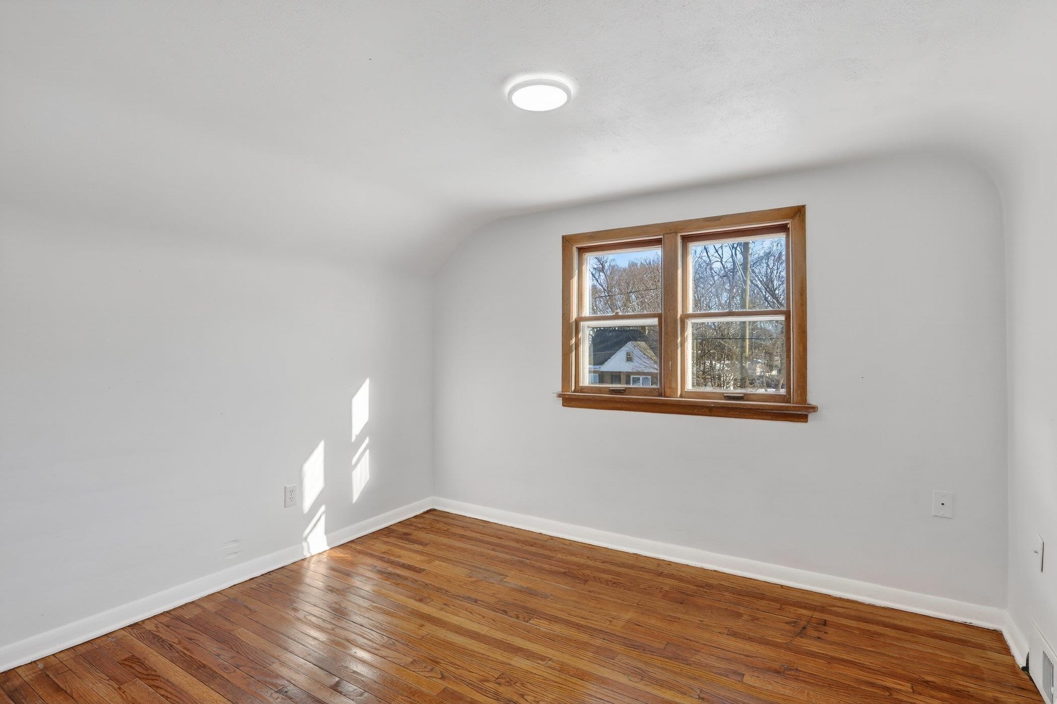 406 Bayliss Avenue Rockford, IL 61101 - Photo 17 of 29