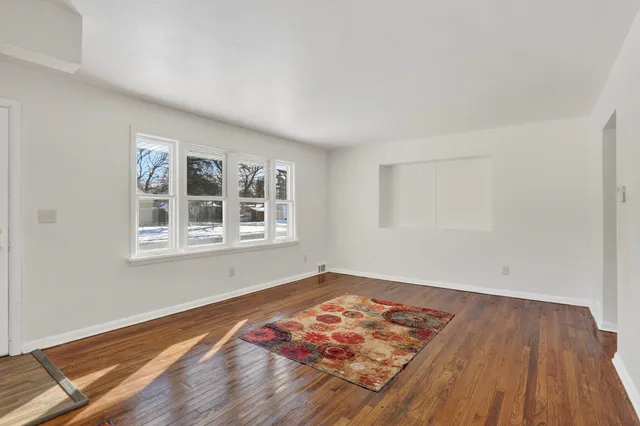 $154,900 | 406 Bayliss Avenue, Rockford, IL 61101