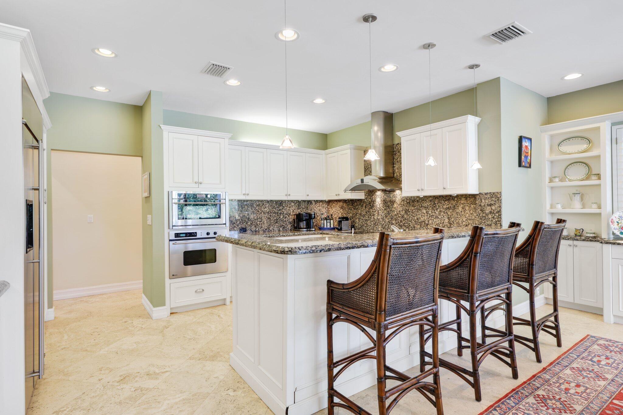 2865 Banyan Blvd Circle Northwest Boca Raton, FL 33431 - Photo 15 of 76 2865 Banyan Boulevard Cir - 27.jpg-SMALL
