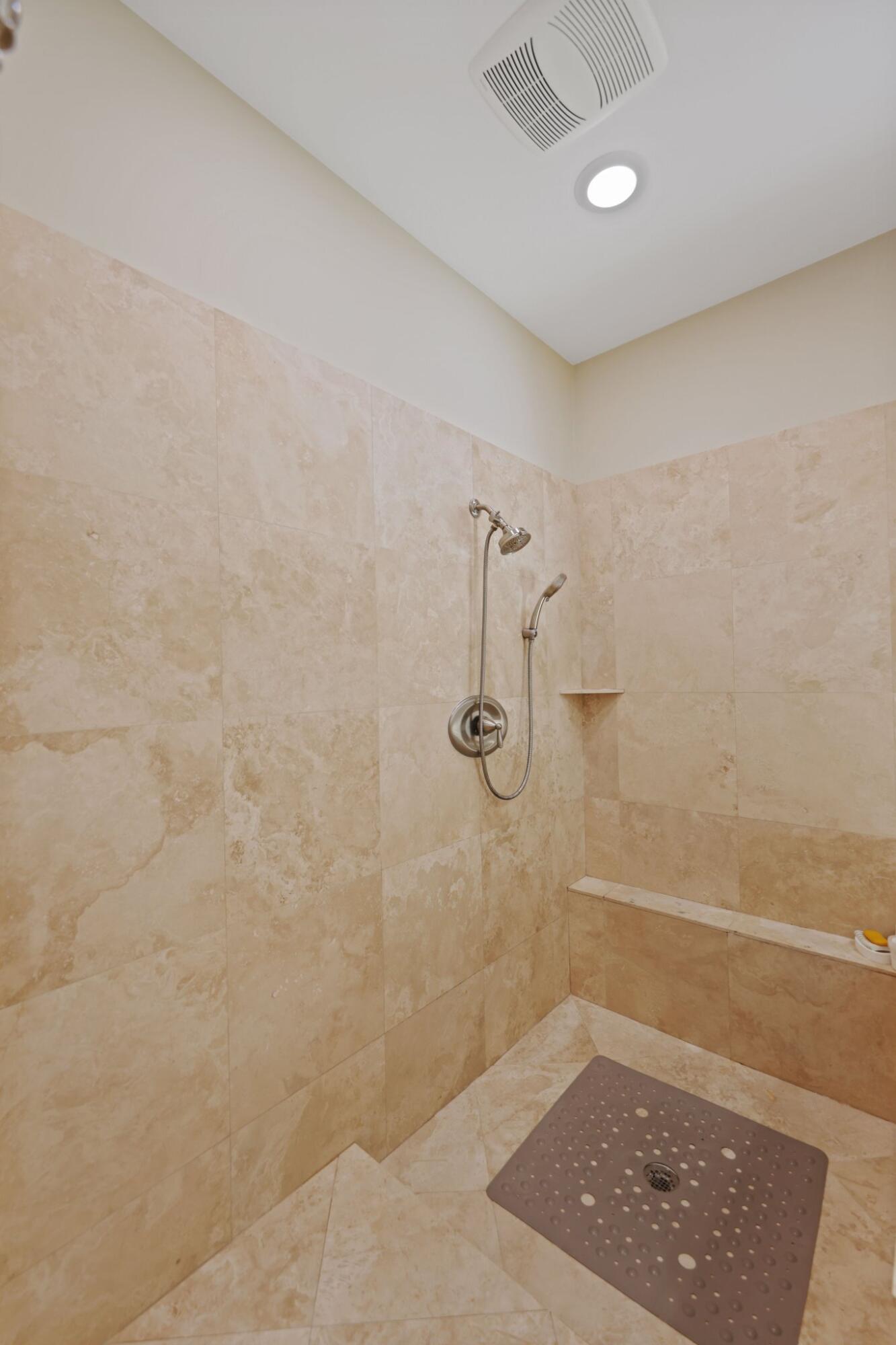 2865 Banyan Blvd Circle Northwest Boca Raton, FL 33431 - Photo 29 of 76 2865 Banyan Boulevard Cir - 49.jpg-SMALL