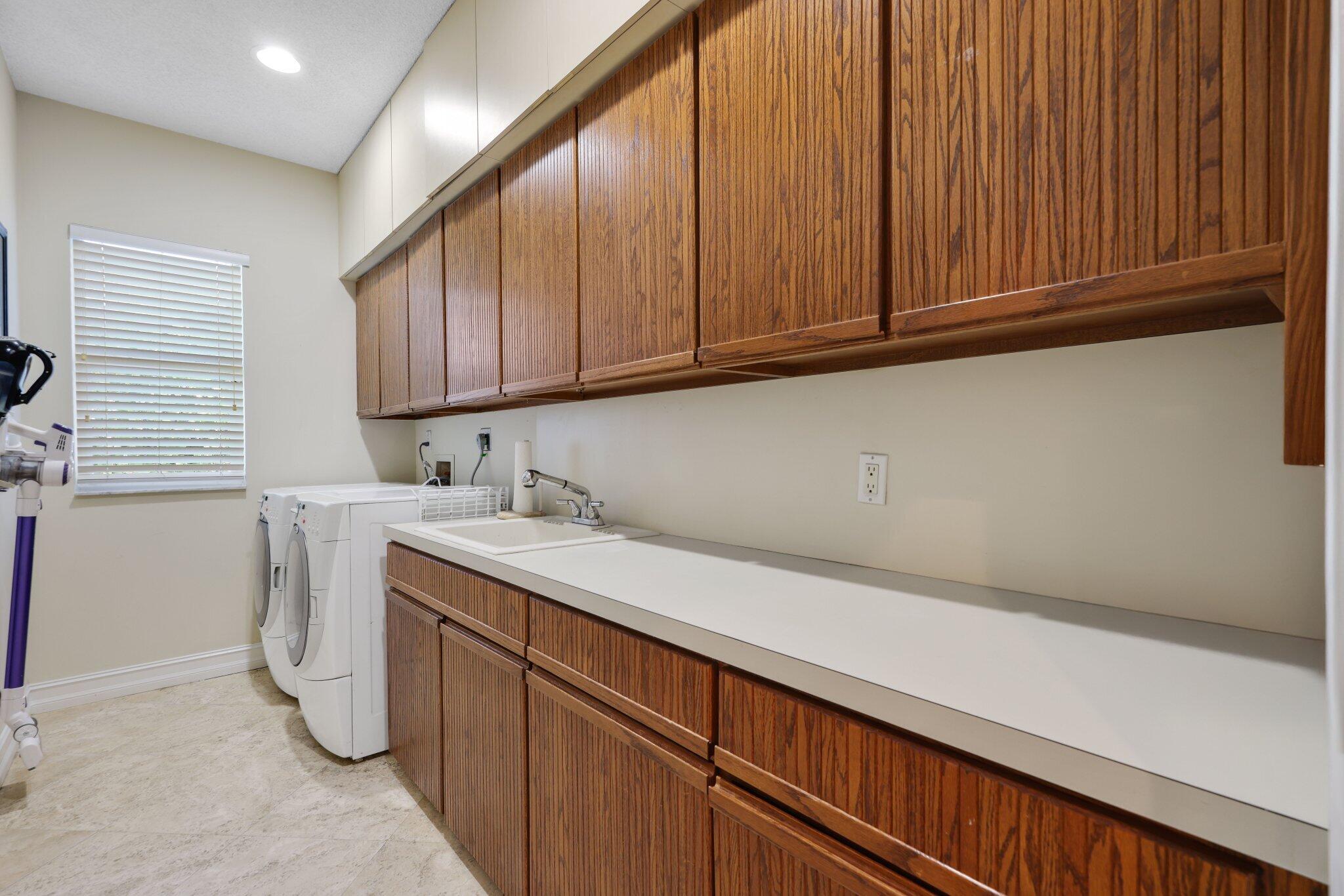 2865 Banyan Blvd Circle Northwest Boca Raton, FL 33431 - Photo 34 of 76 2865 Banyan Boulevard Cir - 59.jpg-SMALL