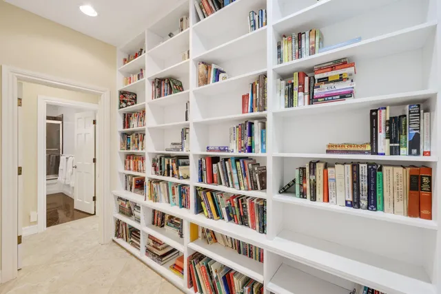 $2,650,000 | 2865 Banyan Blvd Circle Northwest, Boca Raton, FL 33431