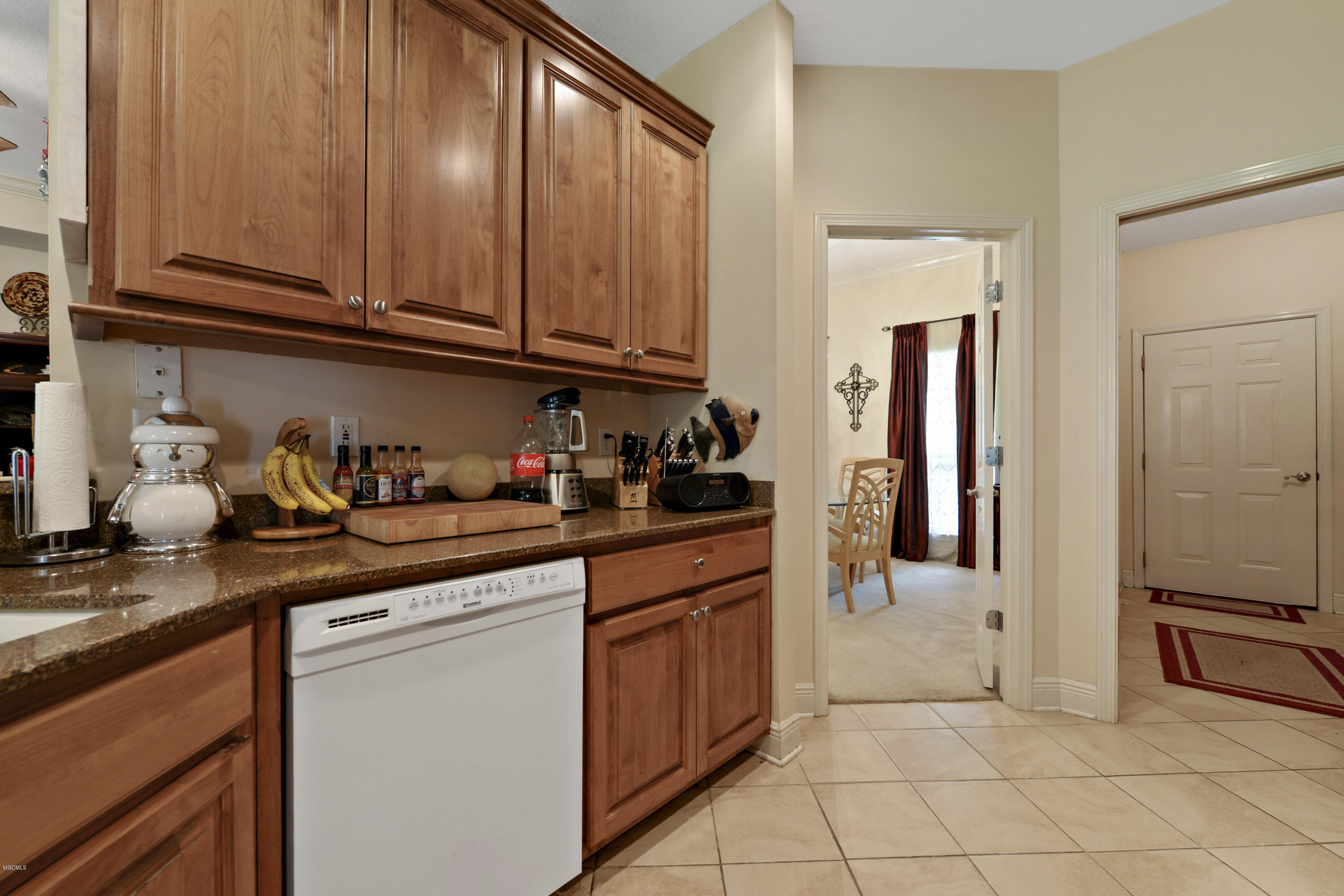 6428 Poco Road Ocean Springs, MS 39564 - Photo 5 of 28 kitchen 4