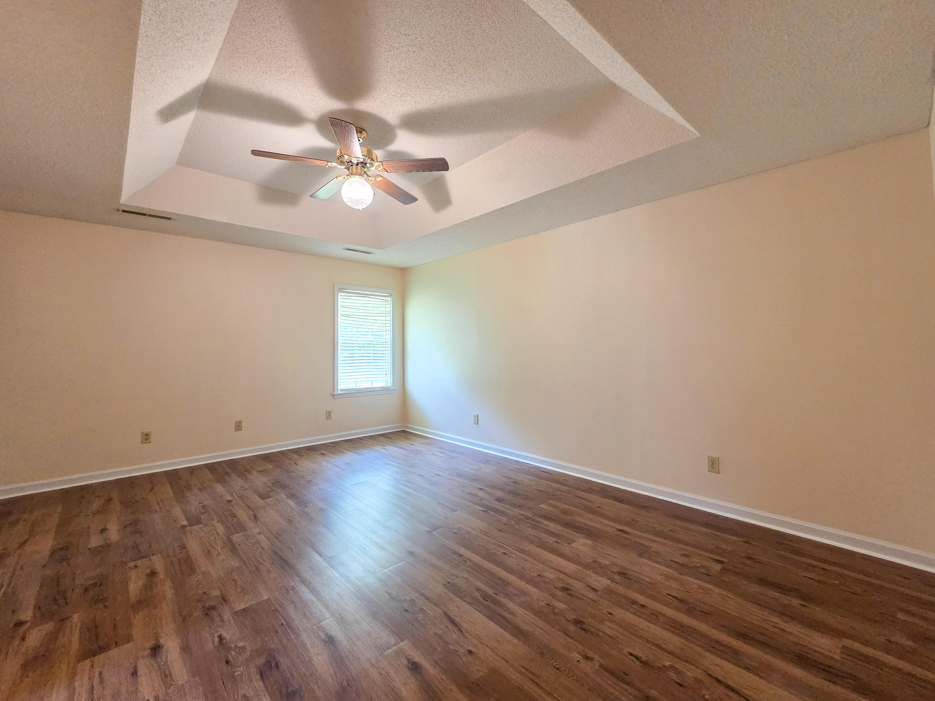 924 Saltwood Road Sumter, SC 29154 - Photo 17 of 27