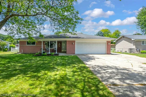 $375,000 | 37717 Maas Drive, Sterling Heights, MI 48312